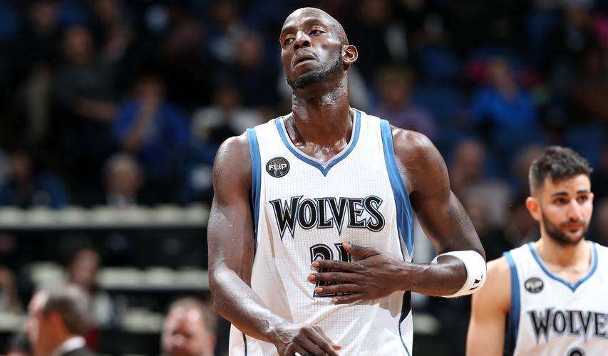 斯洛文尼亚依靠核心发挥晋级（核心发威助斯洛文尼亚晋级）