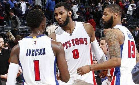 美职联列梅西和穆勒交手记录：梅西3胜7负，非友谊赛仅1胜（美职联盘点梅西与穆勒对决：梅西3胜7负，正式比赛仅1胜）