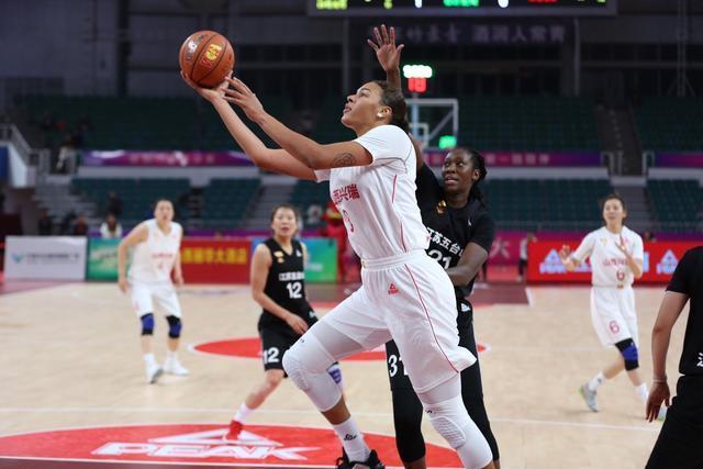 记者：迈尼昂不打算与米兰续约，切尔西已经开始与球员接触（名记：迈尼昂无意与米兰续约，切尔西已展开接触）