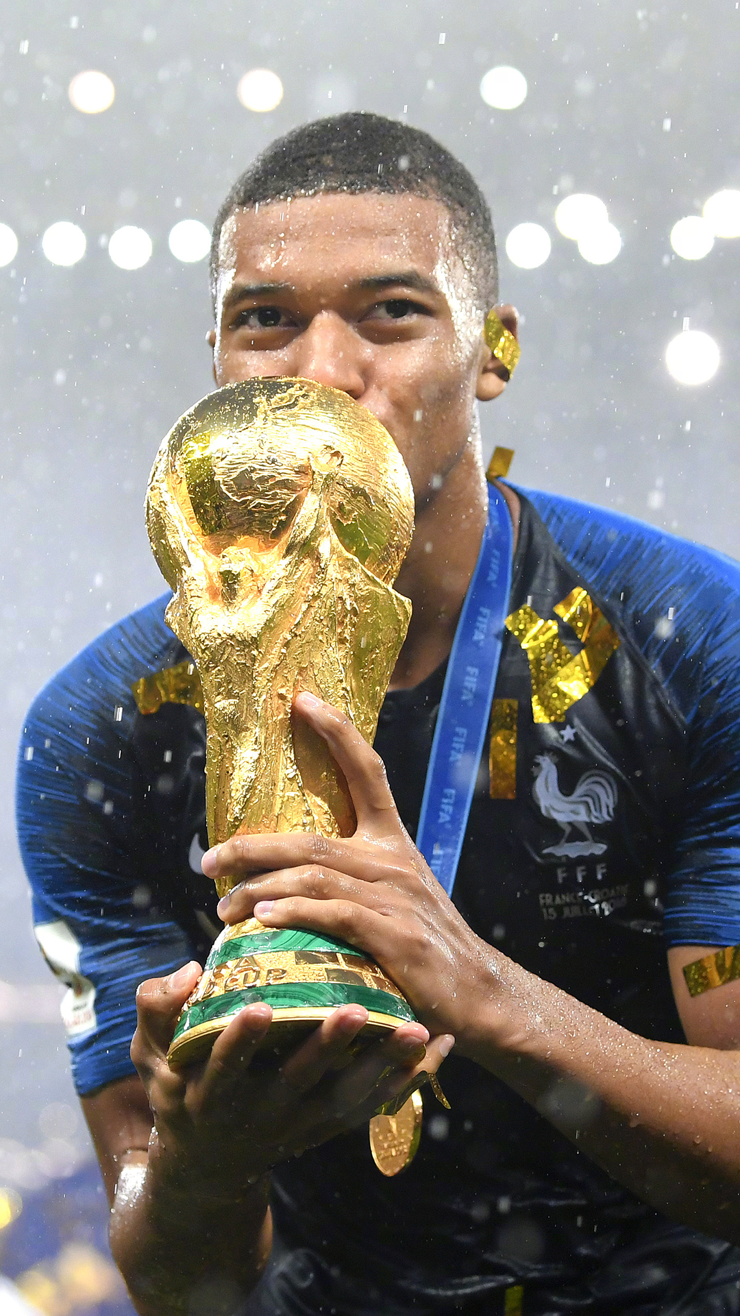 迪洛伦佐：团结是走出困境的基础，我们与孔蒂之间从没有隔阂（迪洛伦佐：靠团结走出低谷，我们与孔蒂始终没有隔阂）